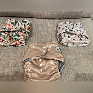 CLOTH DIAPERS - Greyden Diapers
